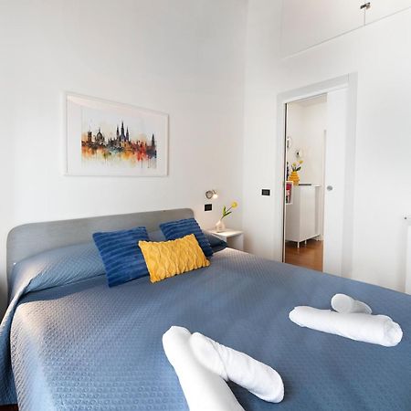 Nido Milanese - Bocconi, Navigli, Duomo Appartement Buitenkant foto
