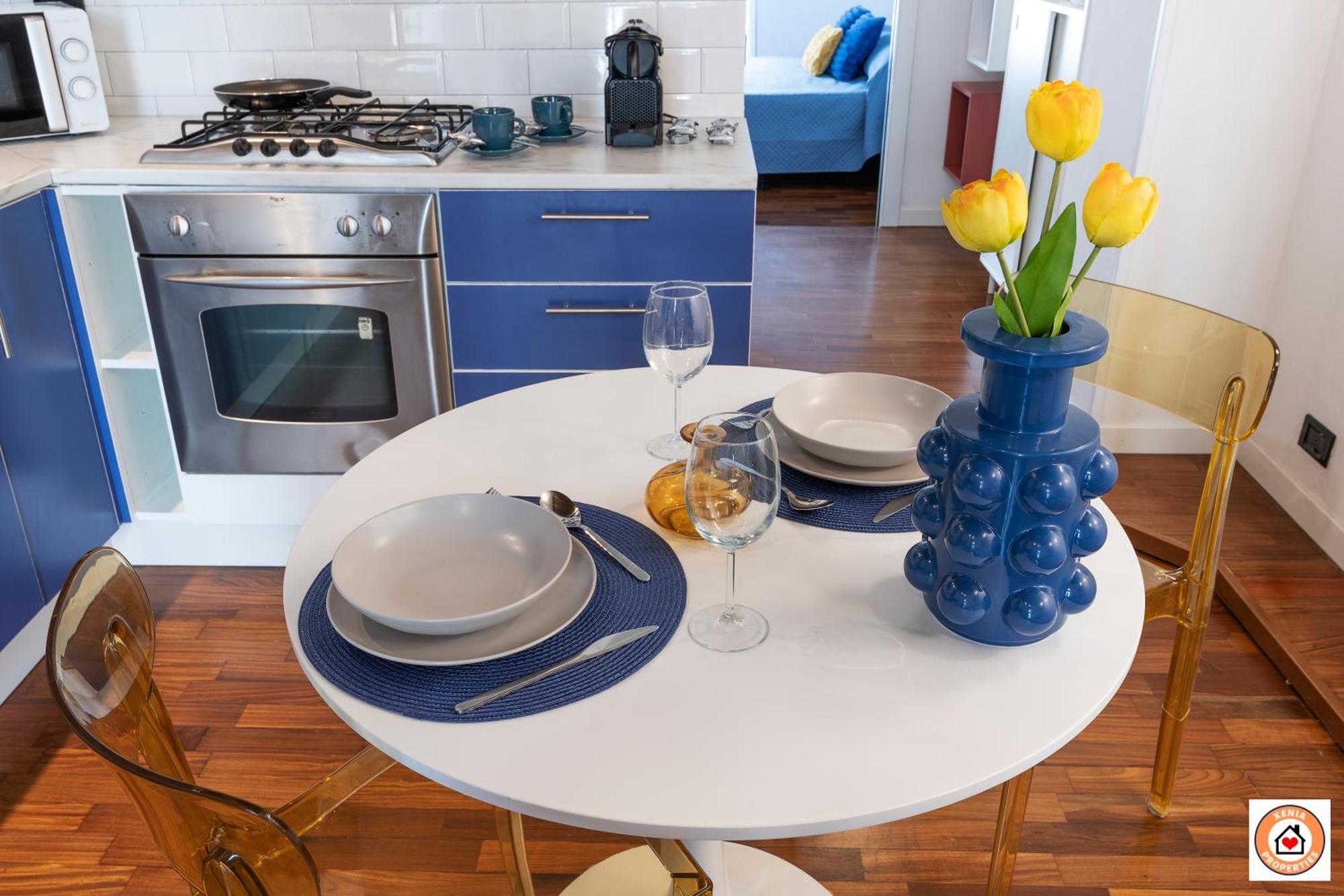 Nido Milanese - Bocconi, Navigli, Duomo Appartement Buitenkant foto